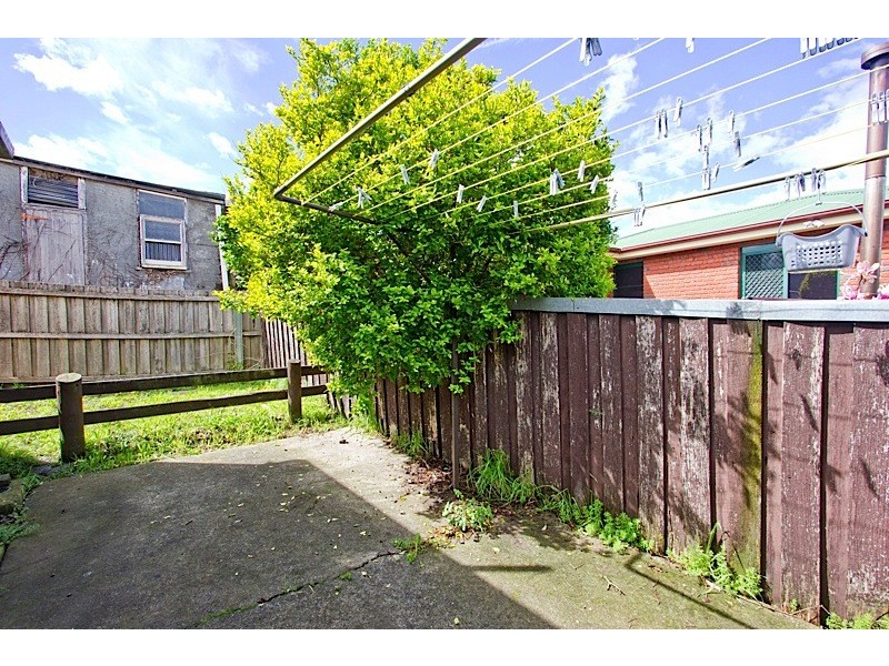 4/36a Georgetown Road, Newnham TAS 7248
