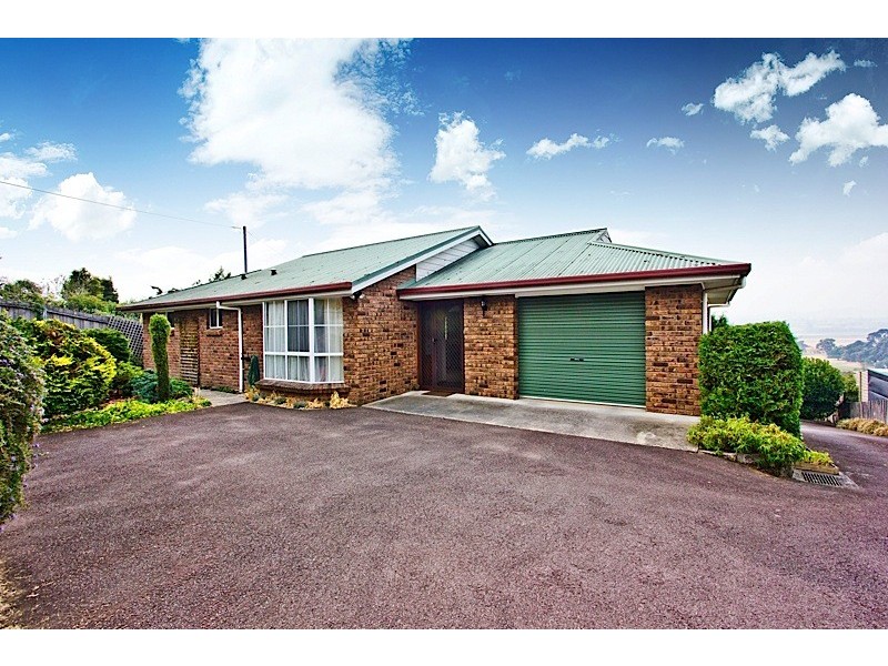 2/2 Andrea Place, Riverside TAS 7250