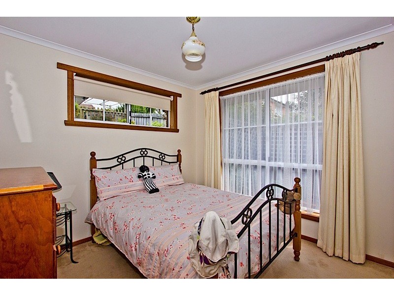 2/2 Andrea Place, Riverside TAS 7250