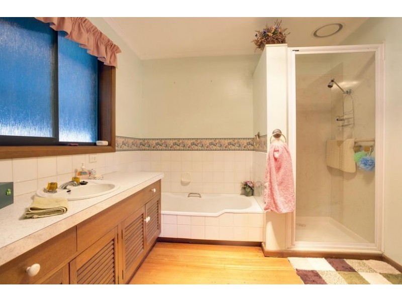 11 Dapple Street, Norwood TAS 7250