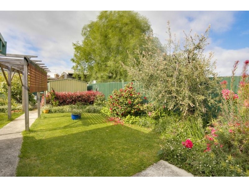 11 Dapple Street, Norwood TAS 7250