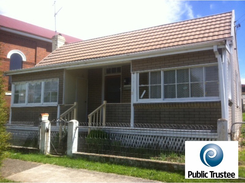 11 West Parade, Deloraine TAS 7304