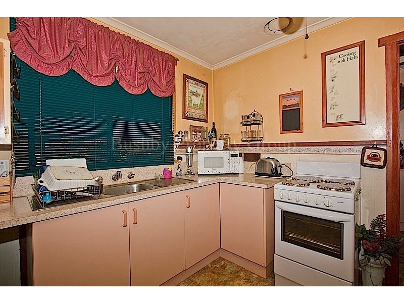 32 Kennedy Street, Newnham TAS 7248