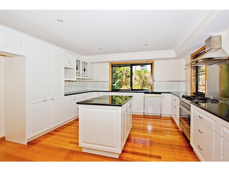 28 Lachlan Parade, Trevallyn TAS 7250