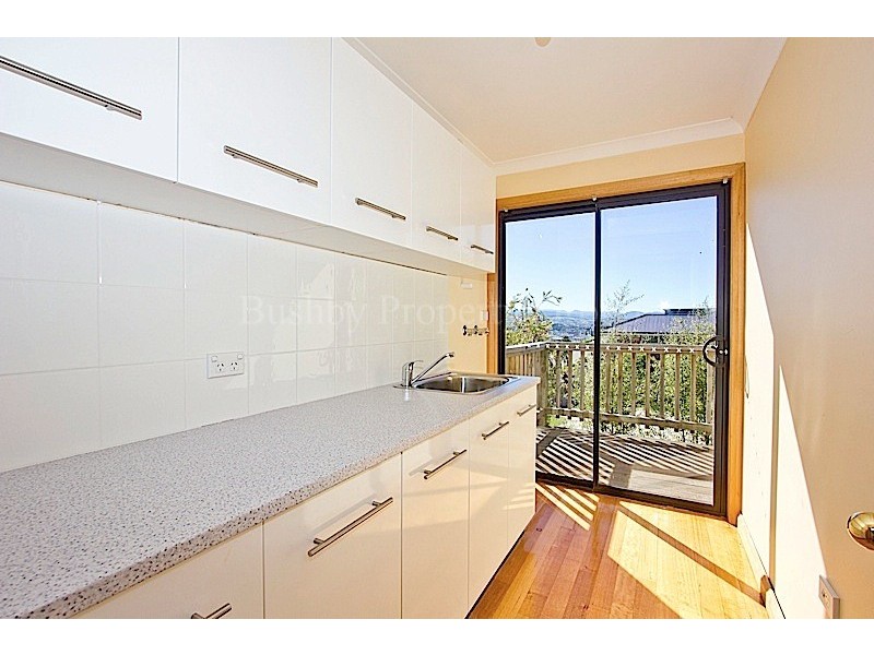 28 Lachlan Parade, Trevallyn TAS 7250