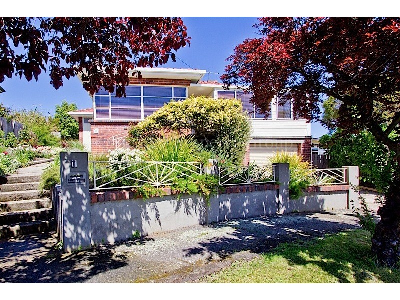 11 Cue Street, Youngtown TAS 7249
