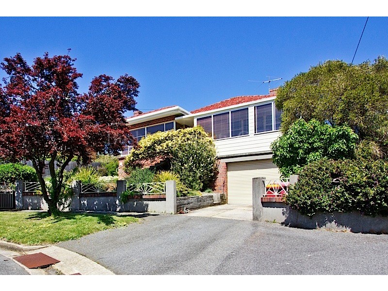 11 Cue Street, Youngtown TAS 7249