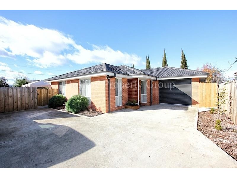 2/247 Peel Street West, Summerhill TAS 7250