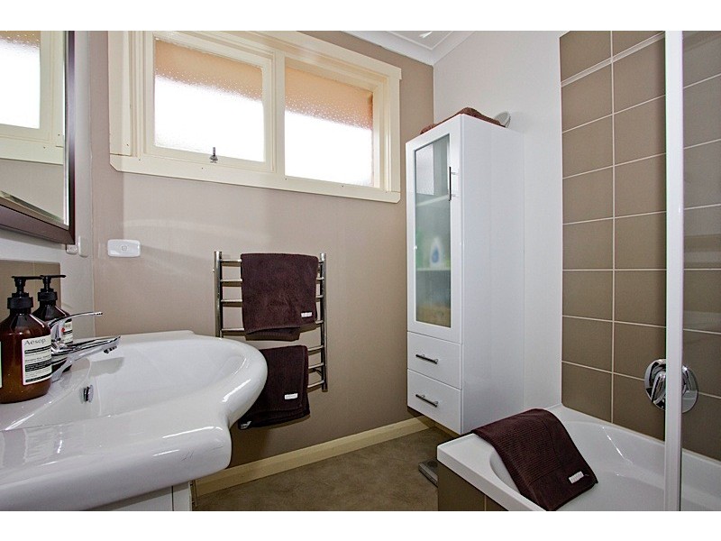 7 Farmer Street, Riverside TAS 7250