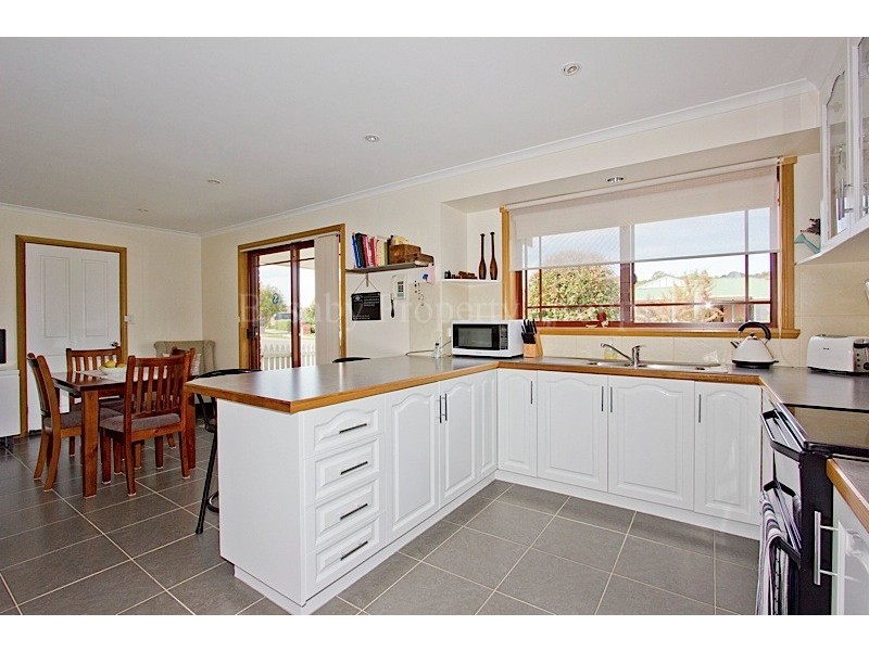 1 Mountgarrett Court, Youngtown TAS 7249