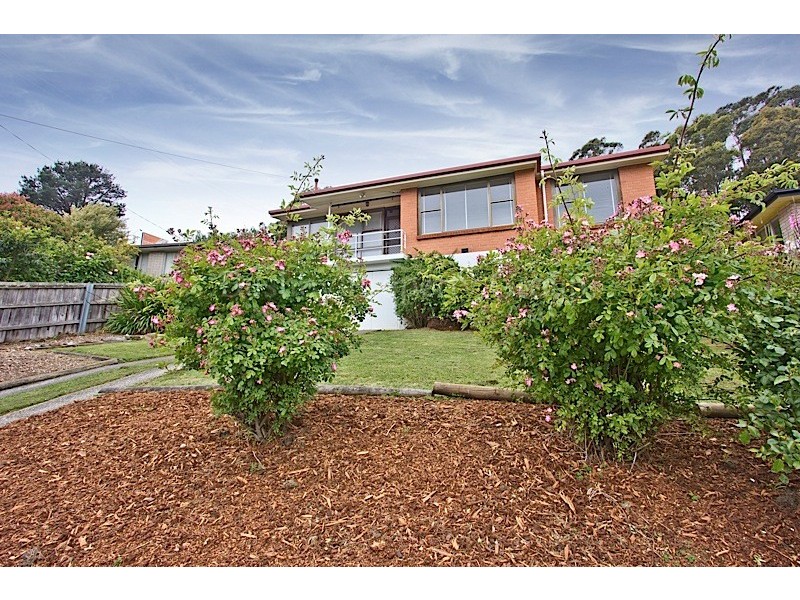 11 Chungon Crescent, South Launceston TAS 7249