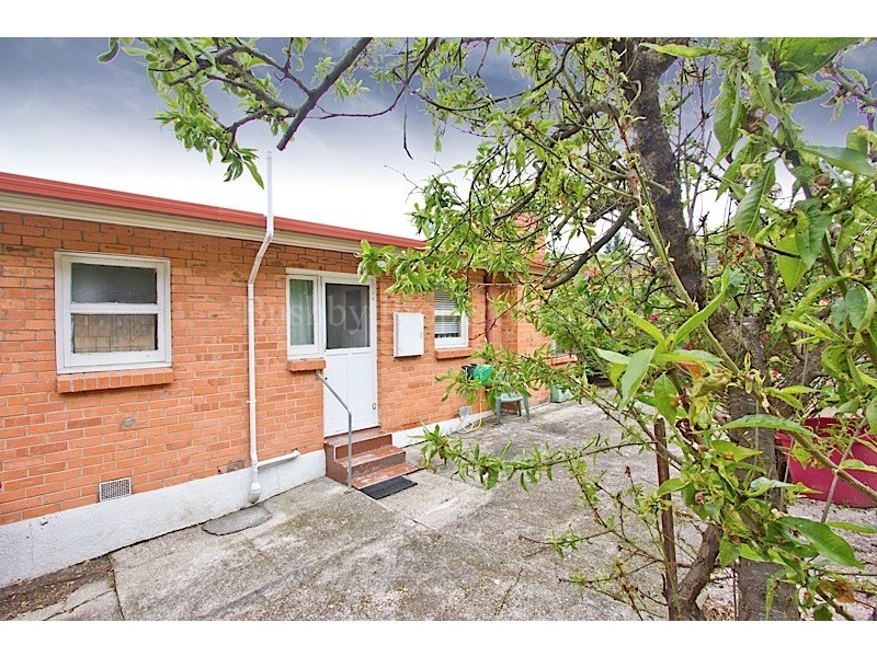 11 Chungon Crescent, South Launceston TAS 7249