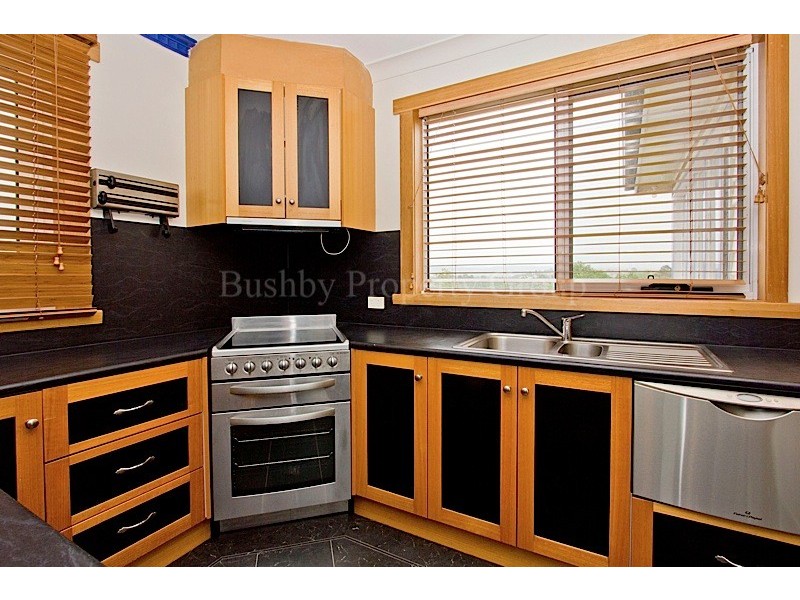 42 Clare Street, Mowbray TAS 7248