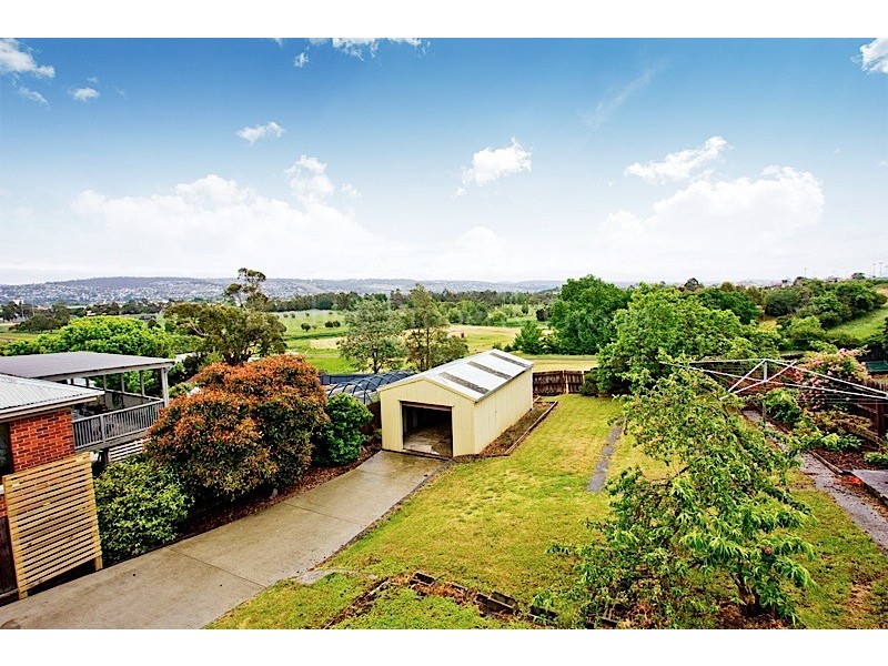 42 Clare Street, Mowbray TAS 7248