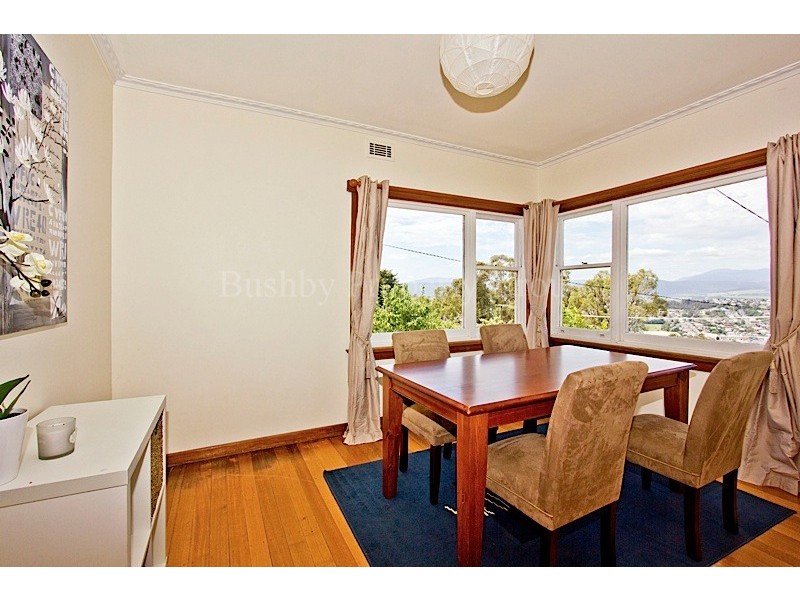 36 Salisbury Crescent, West Launceston TAS 7250