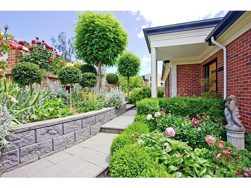 2 Harrison Way, Newstead TAS 7250