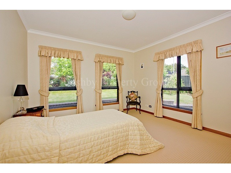 2 Harrison Way, Newstead TAS 7250