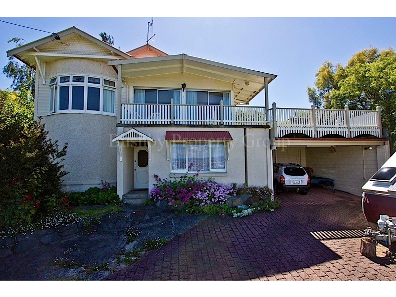 8 South Esk Road, Trevallyn TAS 7250
