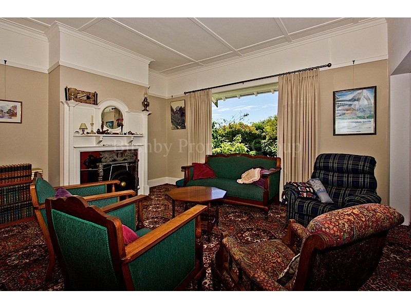 8 South Esk Road, Trevallyn TAS 7250