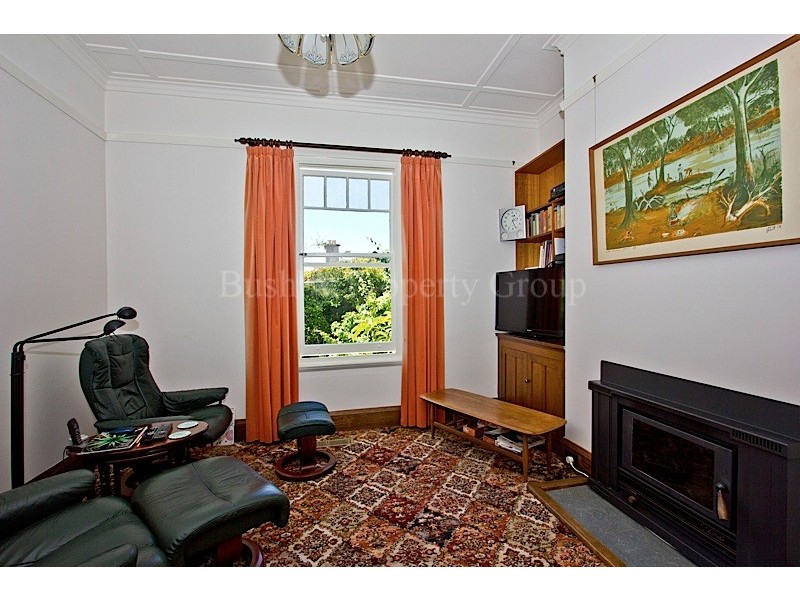 8 South Esk Road, Trevallyn TAS 7250