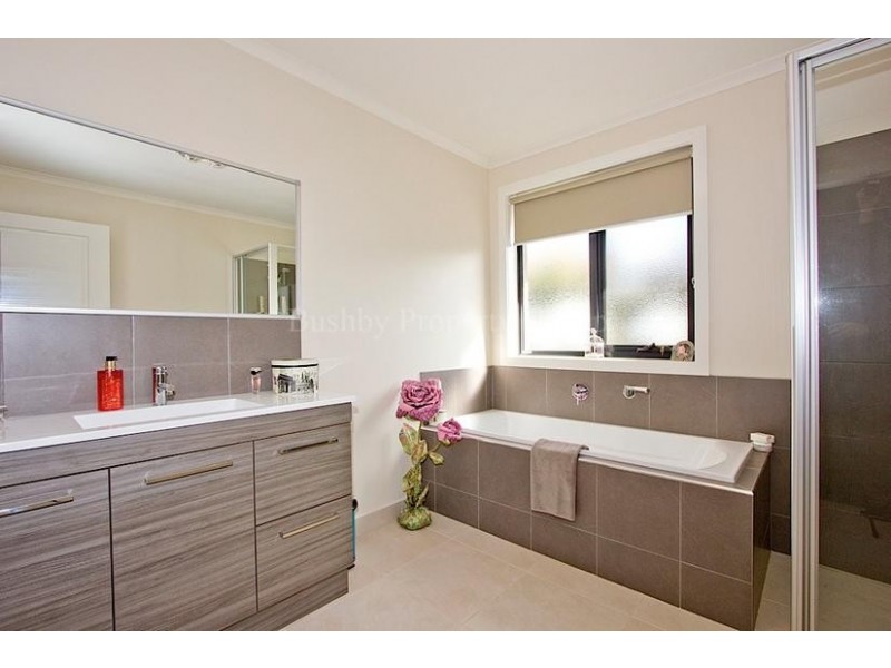 44 Piper Avenue, Youngtown TAS 7249