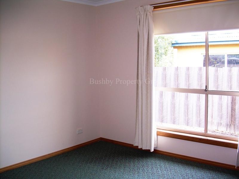 2/37 Hingston Crescent, Norwood TAS 7250