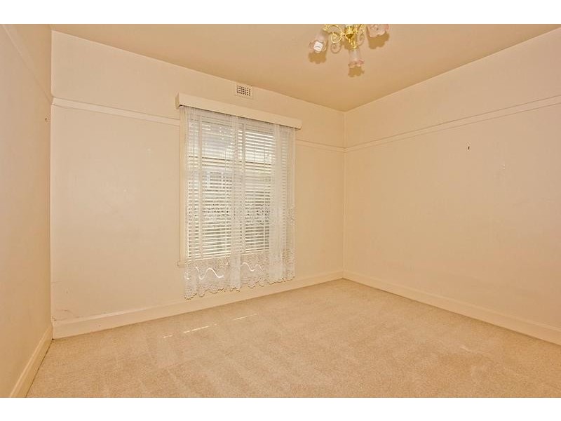 9 Winston Street, Mowbray TAS 7248