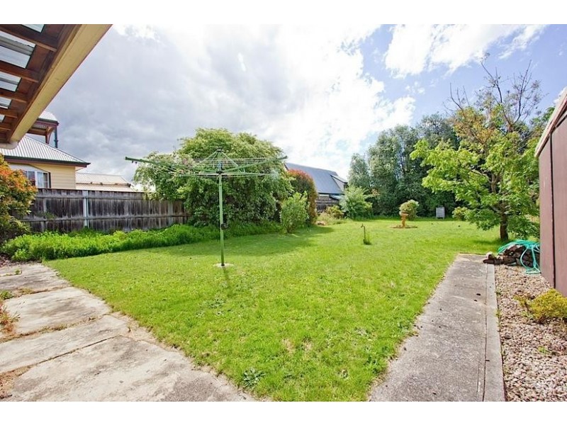 9 Winston Street, Mowbray TAS 7248