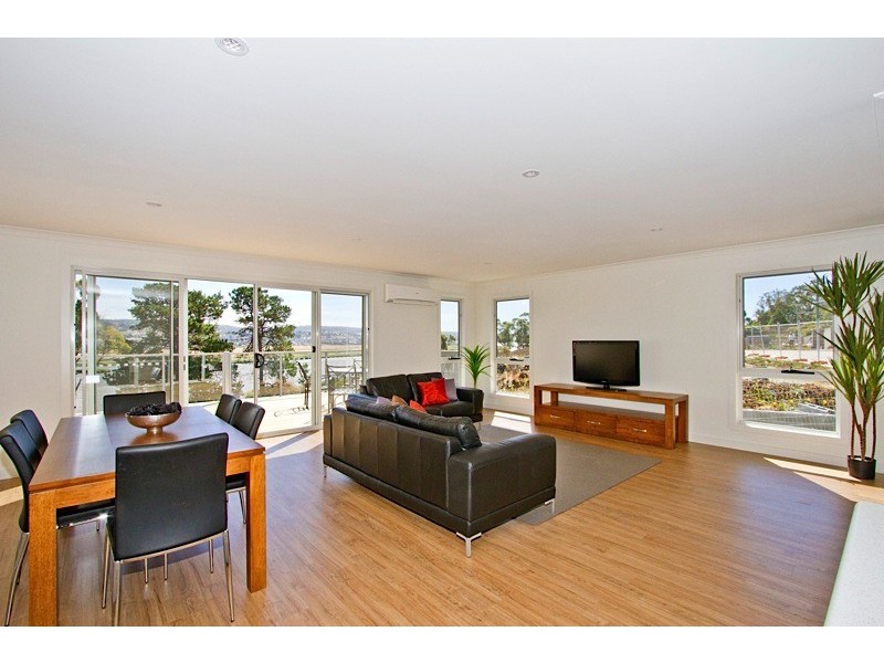 12/73 Foch Street, Mowbray TAS 7248