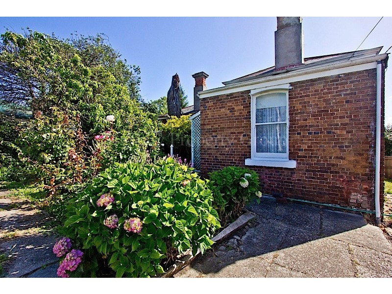 9 Ray Street, Invermay TAS 7248