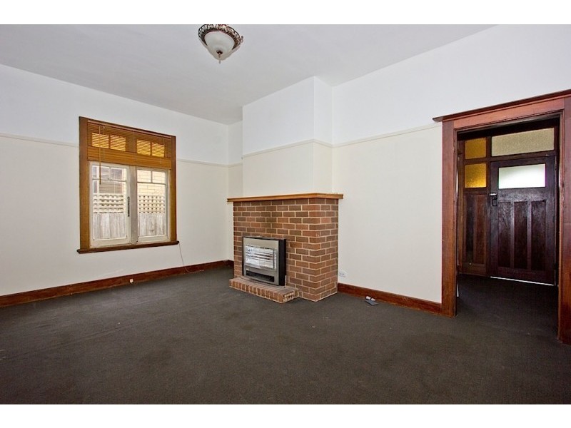 8 Rosslyn Road, Invermay TAS 7248