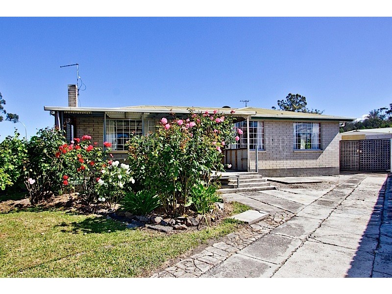 3 Hazelwood Parade, Ravenswood TAS 7250