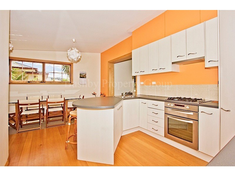 11 Howard Street, Invermay TAS 7248