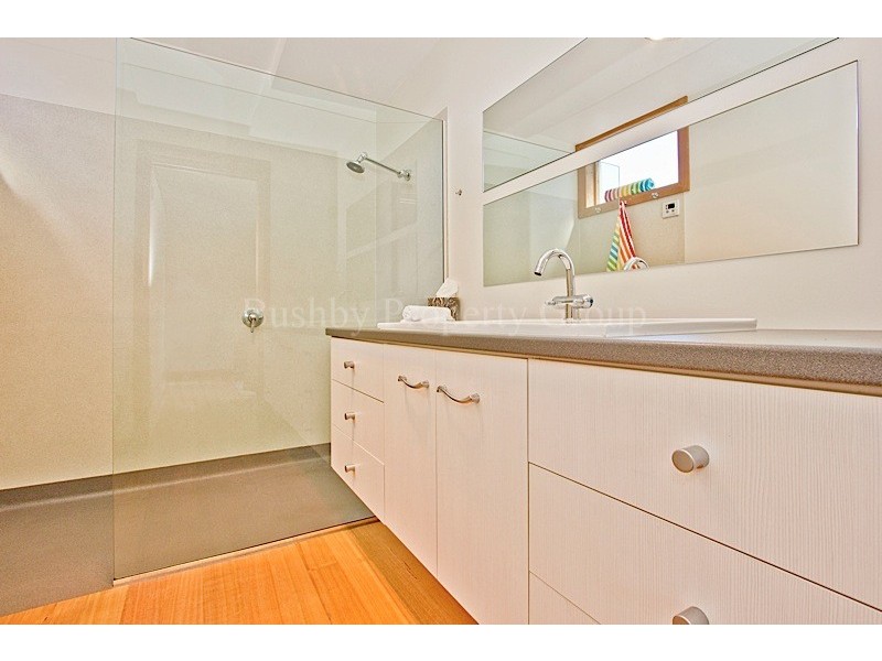 11 Howard Street, Invermay TAS 7248