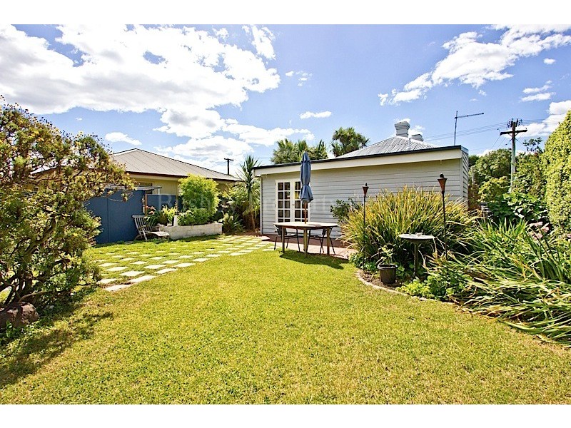 11 Howard Street, Invermay TAS 7248