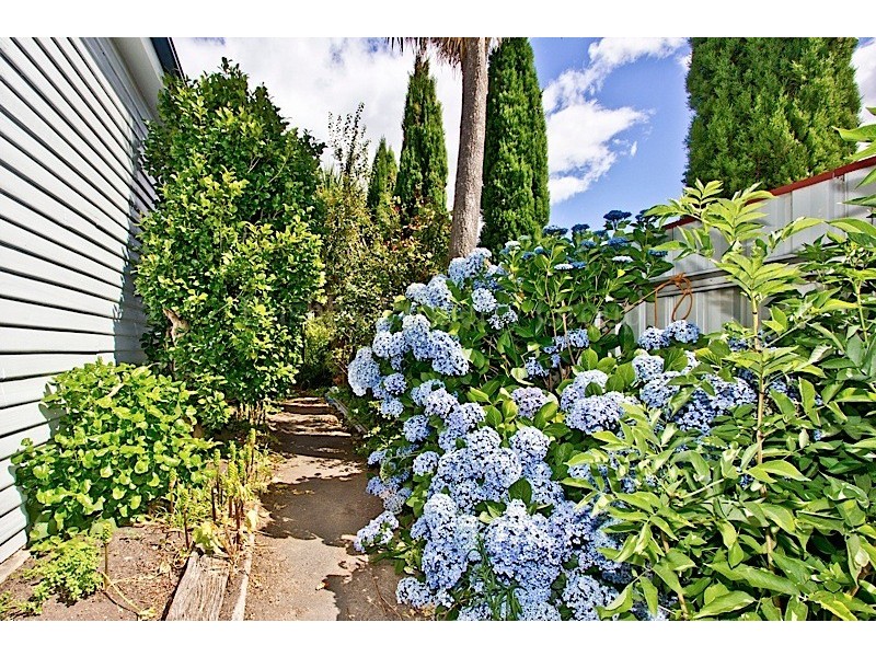 11 Howard Street, Invermay TAS 7248