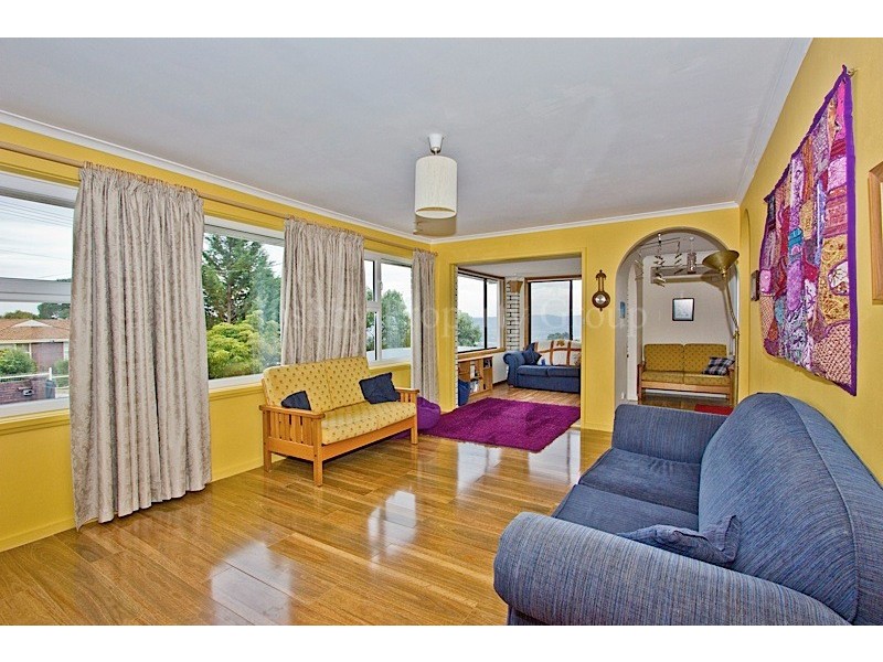 11 Coulter Street, Trevallyn TAS 7250