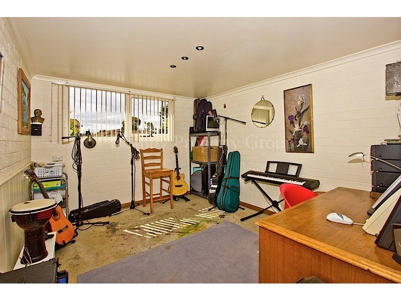 11 Coulter Street, Trevallyn TAS 7250
