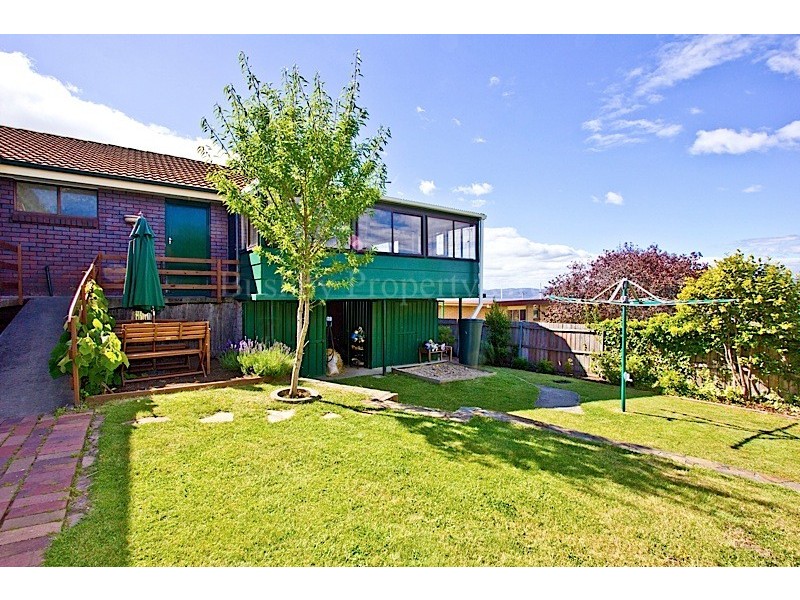 11 Coulter Street, Trevallyn TAS 7250