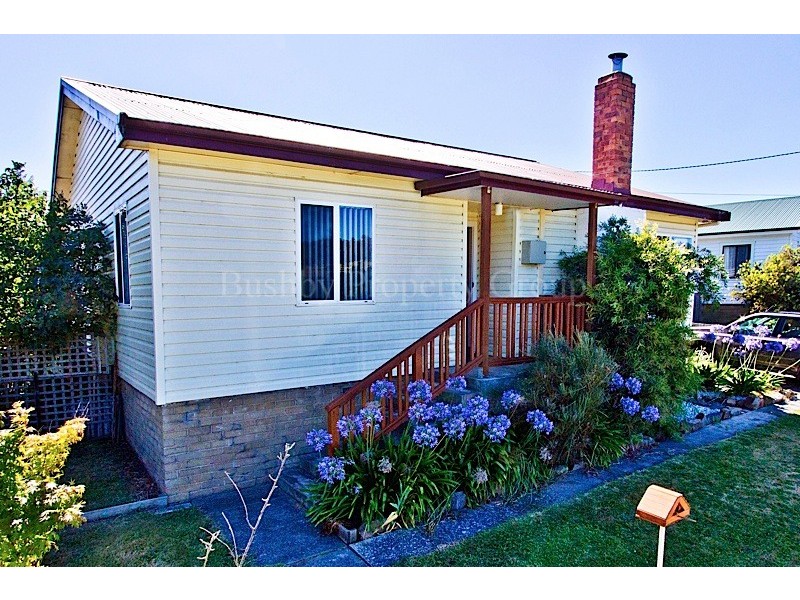 74 Hargrave Crescent, Mayfield TAS 7248
