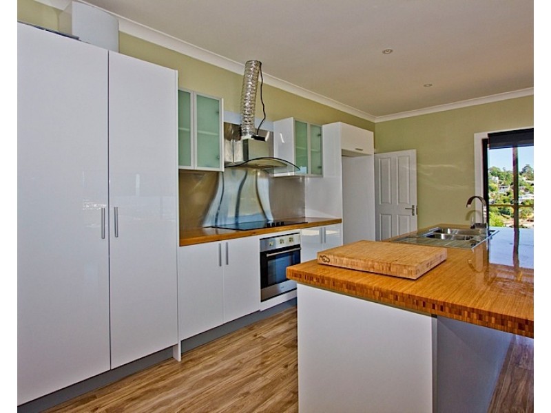 6 Fairthorne Road, Trevallyn TAS 7250
