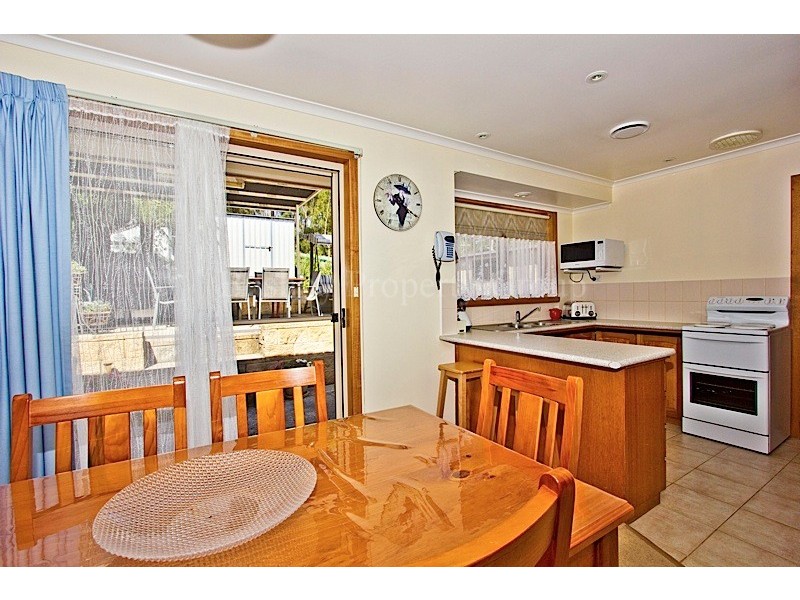 15 Belgrave Parade, Youngtown TAS 7249