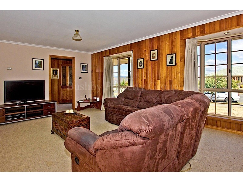 25 Poplar Parade, Youngtown TAS 7249