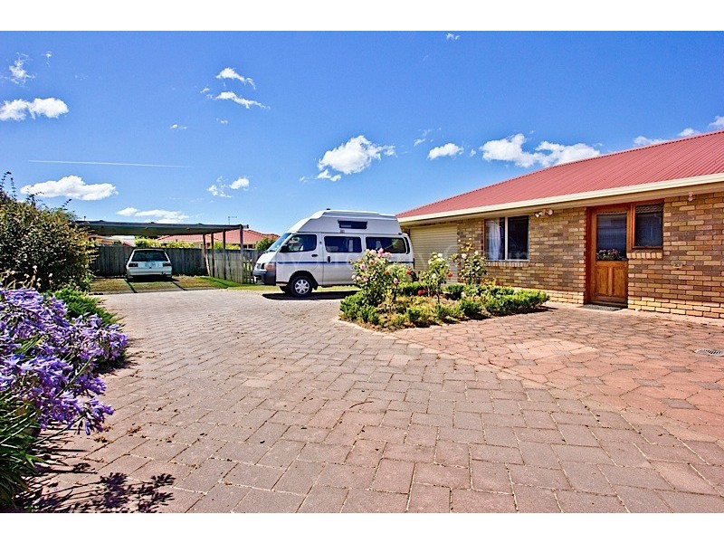 25 Poplar Parade, Youngtown TAS 7249