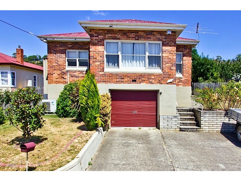 12 Martin Place, Kings Meadows TAS 7249