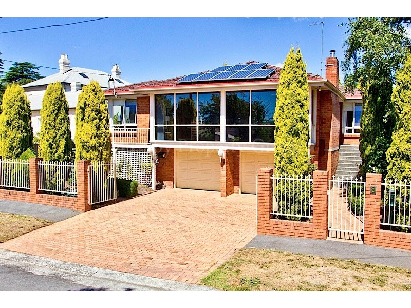8 Newstead Crescent, Newstead TAS 7250
