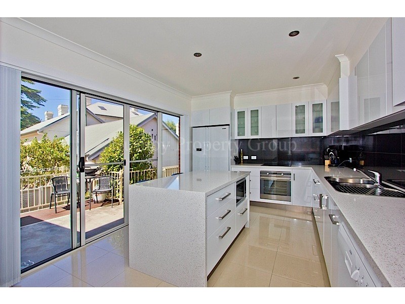 8 Newstead Crescent, Newstead TAS 7250