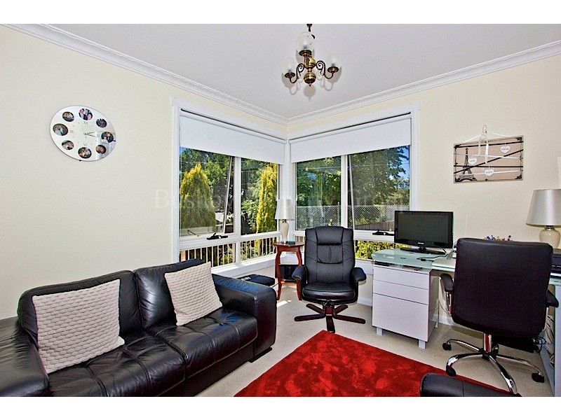 8 Newstead Crescent, Newstead TAS 7250