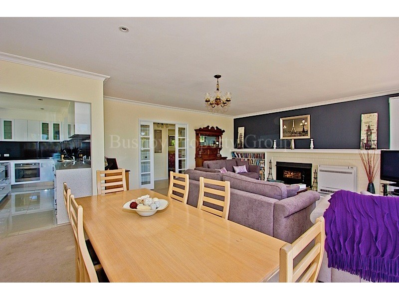 8 Newstead Crescent, Newstead TAS 7250