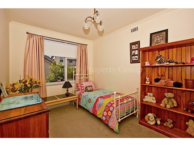 8 Newstead Crescent, Newstead TAS 7250